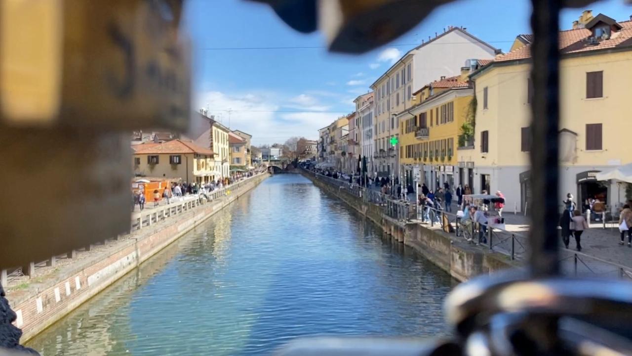 Canal View Historical Apartment Milan Bagian luar foto
