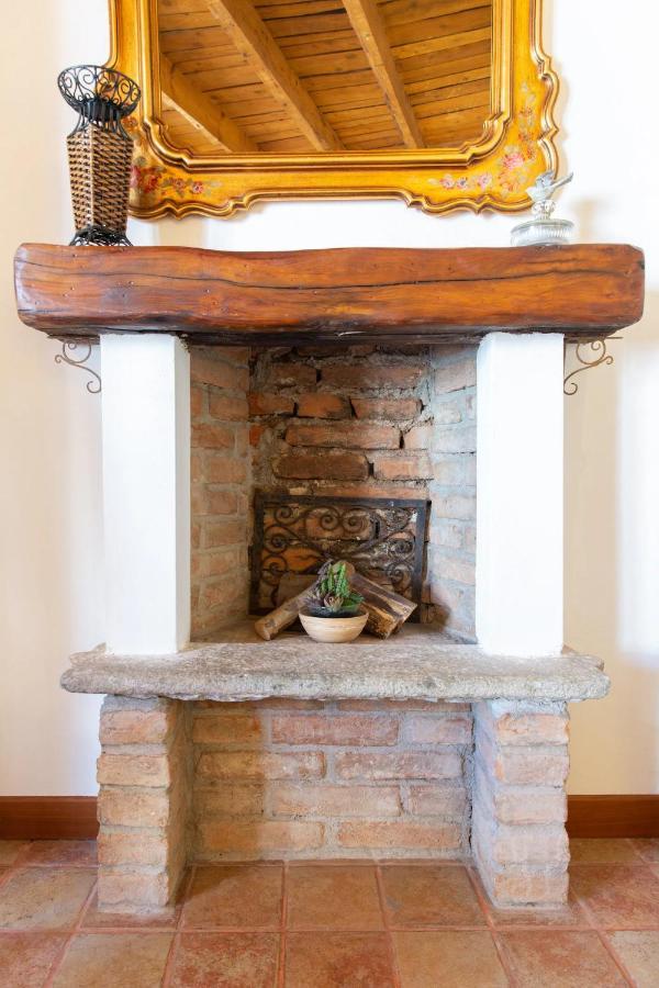 Canal View Historical Apartment Milan Bagian luar foto